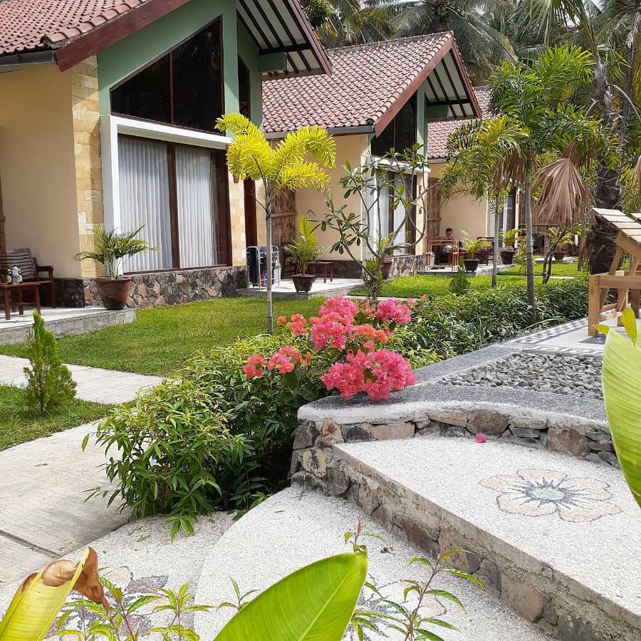 Hotel The Hamlet Kuta  Exterior foto